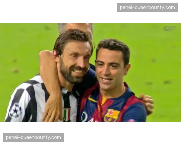 梅西替补席凝视欧冠奖杯，赛后与队友相拥落泪